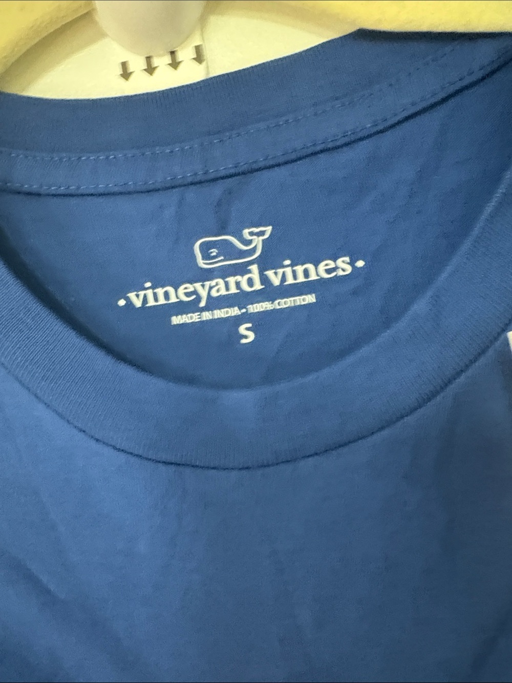 VINEYARD VINES MENS SHORT-SLEEVE FISH SWIRL WHALE FILL T-SHIRT! - Picture 2 of 6